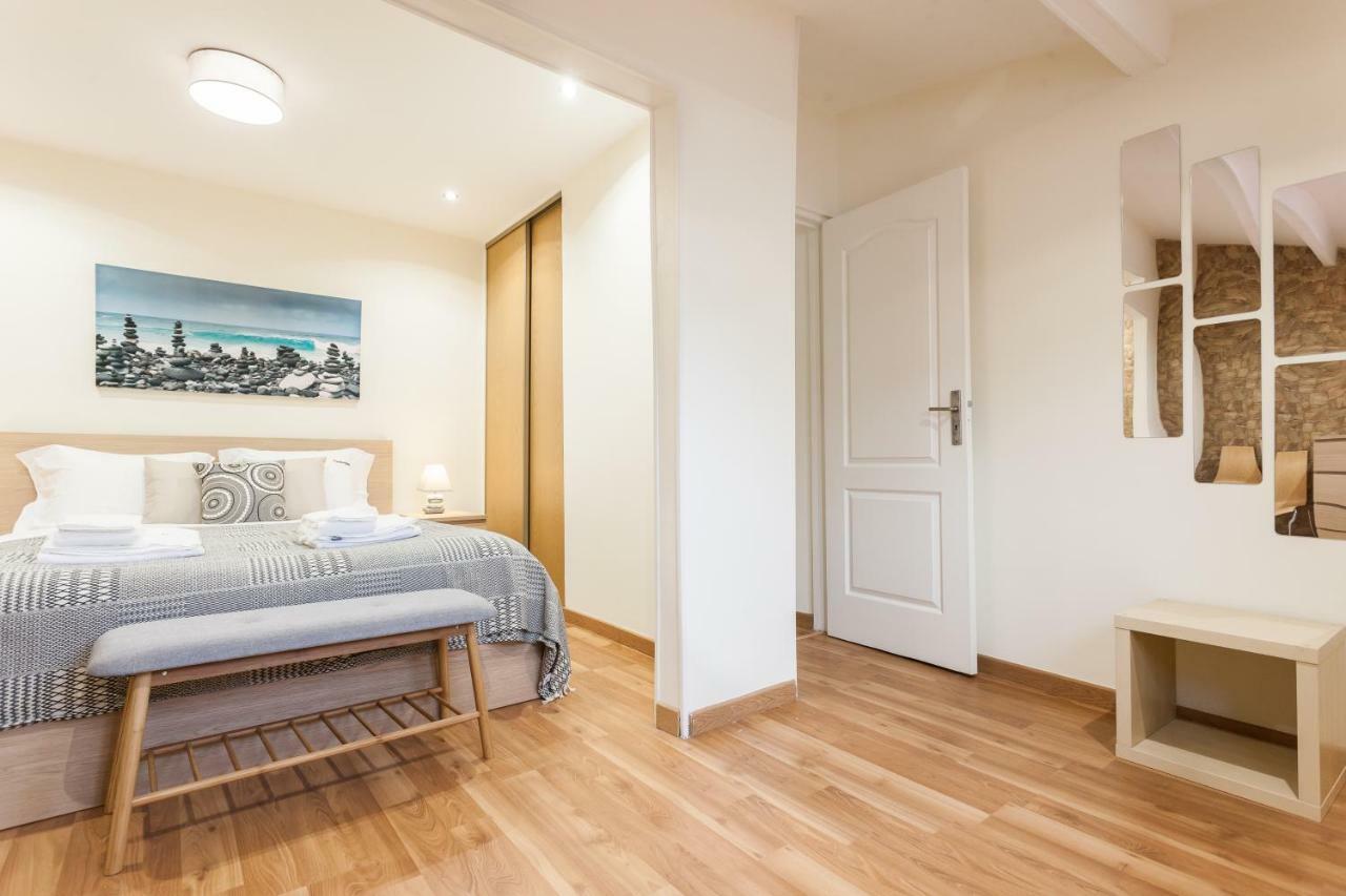 Flh Bairro Alto Stylish Apartment Лиссабон Экстерьер фото
